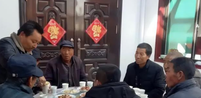 自制葡萄酒毒死人事件(自己酿葡萄酒有没有毒能喝吗)图6