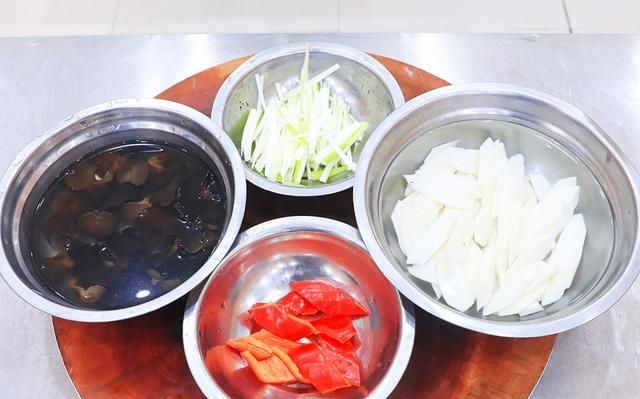 山药怎么做好吃又简单 家常菜(山药如何做比较好吃家常做法)图2