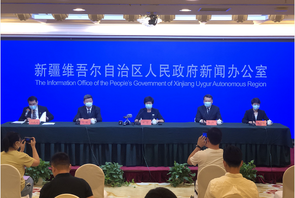 突发!乌鲁木齐进入“战时状态”:疫情与聚集性活动关联,全市开展核酸检测,10省市医疗队火速支援图1