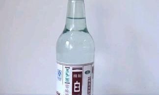 发霉的衣服如何处理?有什么技巧方法吗图6