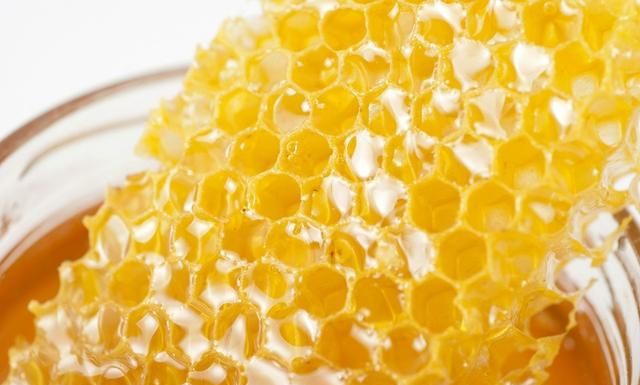 土蜂蜜没有花香味是真蜂蜜吗图2