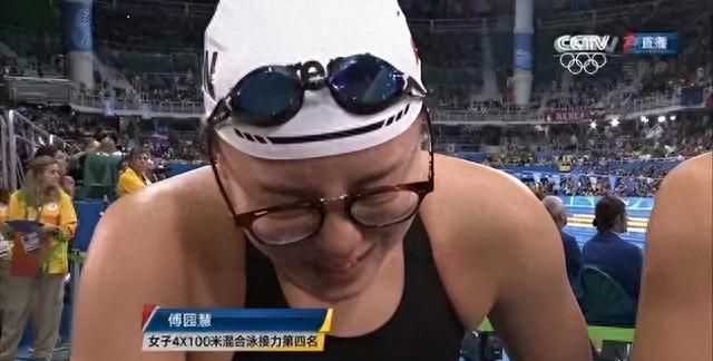女运动员为何赛后忍痛扯泳衣?揭露她们背后的心酸遭遇图31