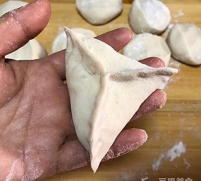 糖三角的做法,糖三角的做法和发面全过程图11
