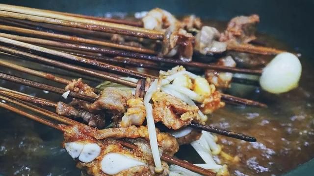 外地人来成都吃美食(外地人来成都打卡美食)图65