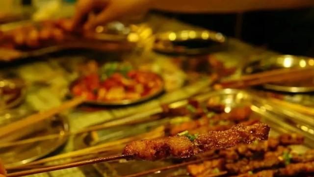 外地人来成都吃美食(外地人来成都打卡美食)图71
