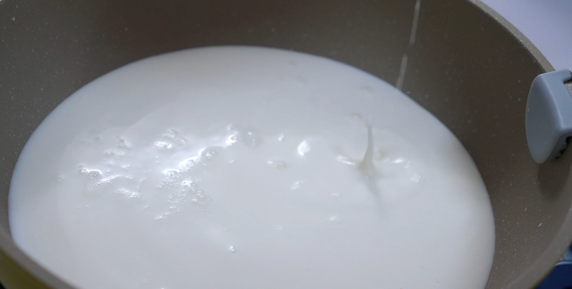 自制酸奶最简单的方法,自制酸奶用多少上次剩的酸奶图4