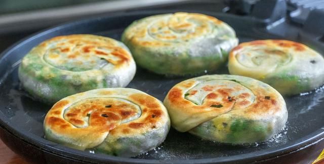 家用电饼铛可以做哪些好吃的(有了电饼铛天天在家可以做好吃的)图72