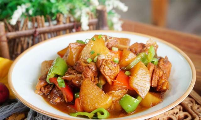 萝卜炒鸡肉最好吃的做法,鸡肉萝卜图3