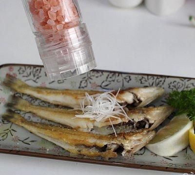 香煎沙丁鱼几分钟熟(老爹大排档香煎沙丁鱼)图10