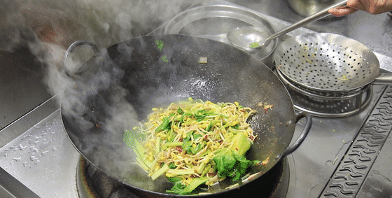 水煮牛肉家常做法肉滑嫩爽,麻辣鲜香水煮牛肉做法图7