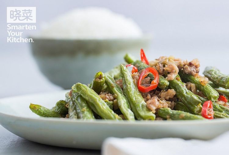 干煸四季豆的做法(干煸四季豆什么梗)图1