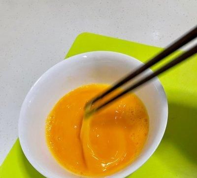 如何制作香椿炒蛋图8