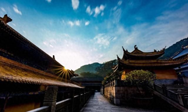 普陀山在哪里,普陀山在哪里的地理位置图1