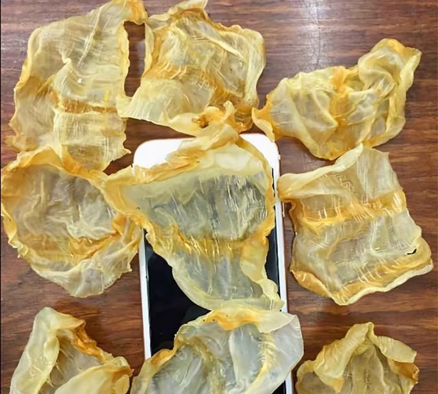花胶要放在冰箱保鲜还是冷藏图1