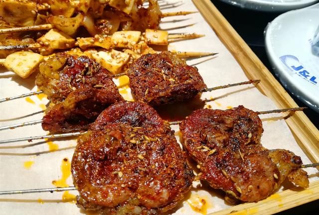 十二道烧烤店必烤菜品,那一道是你的菜英文图3