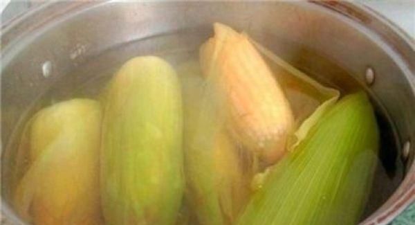 玉米怎么煮,玉米需要煮多久才能熟图2