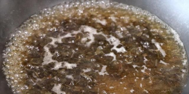 如何腌制皮蛋的做法大全窍门(腌制皮蛋最简单的方法教程)图3