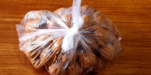 如何腌制皮蛋的做法大全窍门(腌制皮蛋最简单的方法教程)图14
