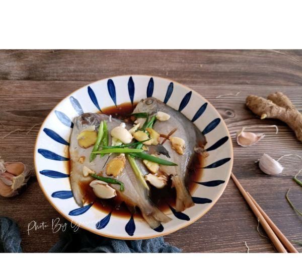炖海鲳鱼的做法,家常炖冰冻鲳鱼的最佳做法图1