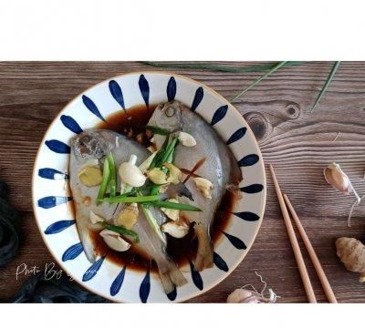 炖海鲳鱼的做法,家常炖冰冻鲳鱼的最佳做法图7