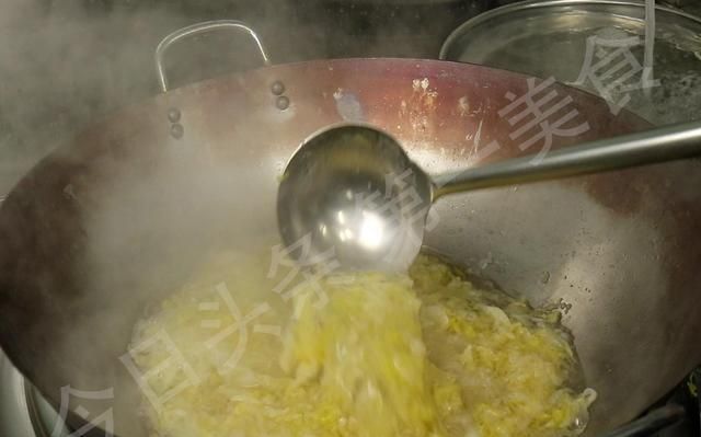 东北十大硬菜做法(东北的硬菜吃得过瘾)图3