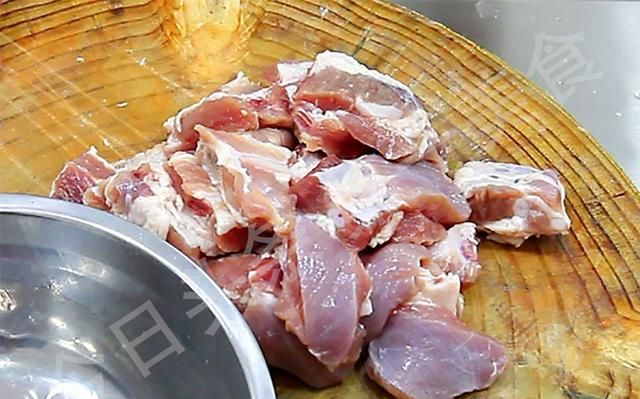 东北十大硬菜做法(东北的硬菜吃得过瘾)图6