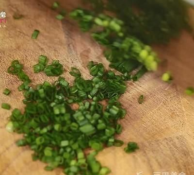 手工制作虾丸q弹秘诀,做q弹虾丸的家常做法图2
