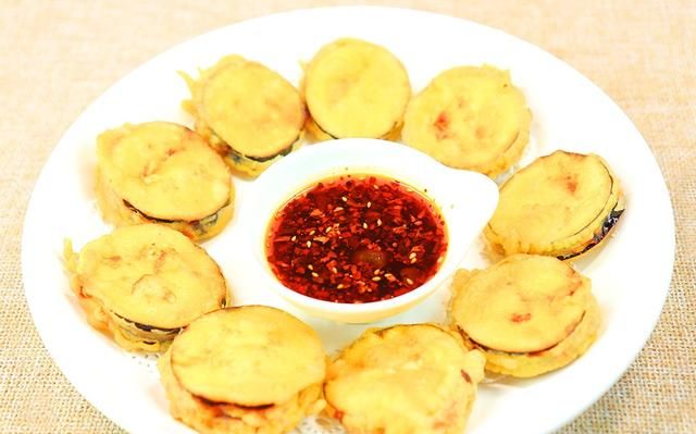 茄子这样做酥脆多汁,茄子怎么做才能软烂入味很下饭图1