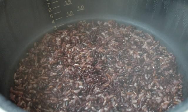 给老公准备工作餐,主食获赞最多,三色糙米饭,营养均衡减脂无忧