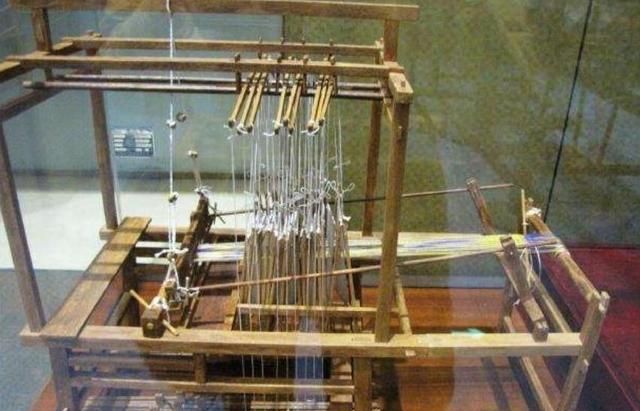 古时候怎么生产布料?他们发明了很多工具