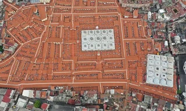 再见“君士坦丁堡”!土耳其最大城市,为何改名“伊斯坦布尔”?
