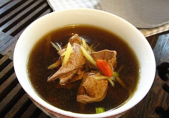 猪肝汤的18种做法,营养丰富鲜美可口,暖胃又好喝