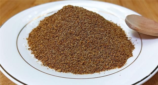 椒盐粉不用去买,自己在家也能做,简单易学,两步搞定,干净卫生
