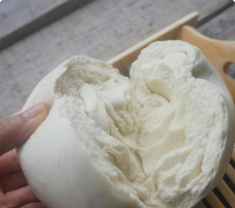 这家包子店自砸招牌!白面馒头、荞麦馒头都加了违禁的—糖精钠