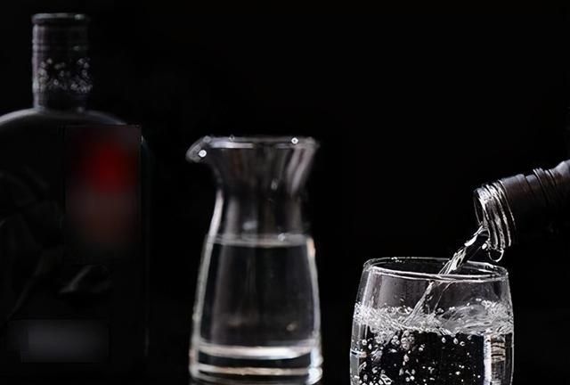 平时喝的酒有保质期吗?放久了会不会过期?放置时间越长越好吗?