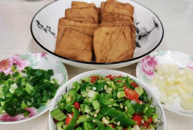 百吃不厌卤豆腐干,简单的家常做法,不简单的美味,太赞了