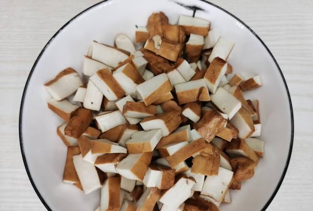百吃不厌卤豆腐干,简单的家常做法,不简单的美味,太赞了