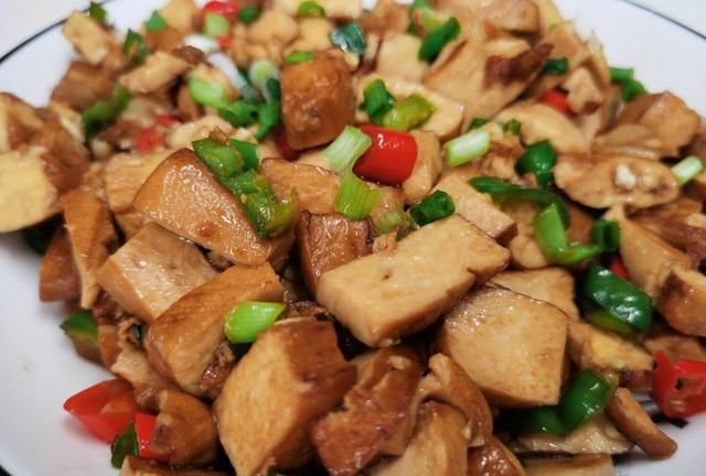 百吃不厌卤豆腐干,简单的家常做法,不简单的美味,太赞了