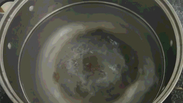 牛奶不要带着包装加热,这才3种是正确方式,宝妈再忙也要看一看