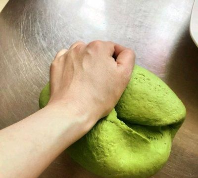 “菠菜馒头”加一物,翠绿松软不变色