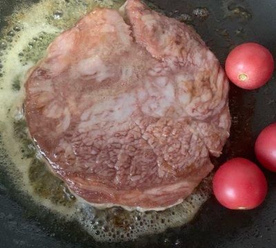 #奈特兰草饲营养美味#香煎美味的黄油牛排