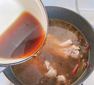 酱猪蹄的家常做法,简单快捷又好吃