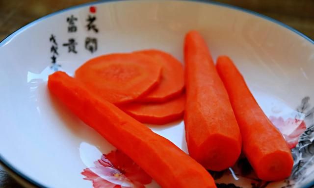胡萝卜真的不能生吃吗?