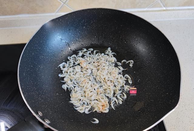 冬天,遇见这蔬菜我从不手软,一次买10斤,换着花样吃,营养美味