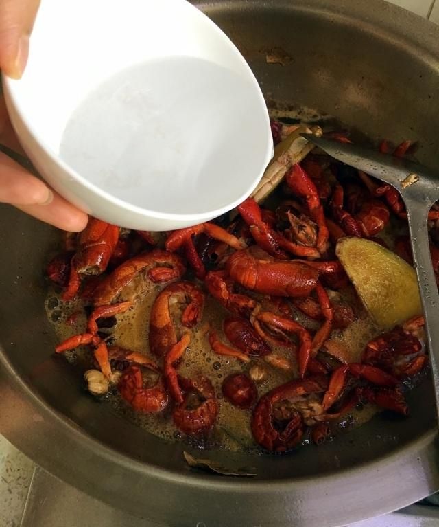 龙虾怎么炒好吃又简单的做法视频图23
