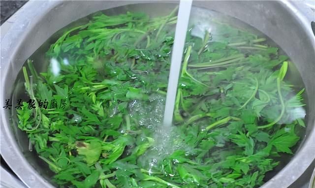 一次成功的青团方子,凉了也不硬,Q弹清爽,比甜品店好吃多了