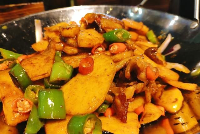 麻辣香锅是北京菜?烤鱼源自上古?干锅与火锅是兄弟?请看这篇