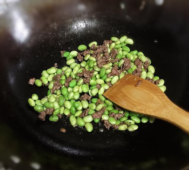 10分钟小炒,毛豆加牛肉,营养翻倍