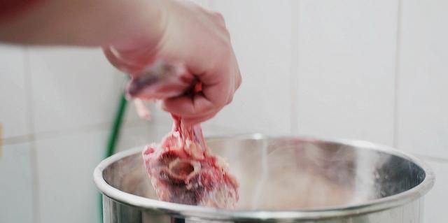 火哥的菜:四川小吃牛肉面,每家有不同做法,火哥教你商业版步骤