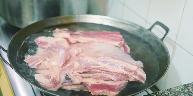 火哥的菜:四川小吃牛肉面,每家有不同做法,火哥教你商业版步骤